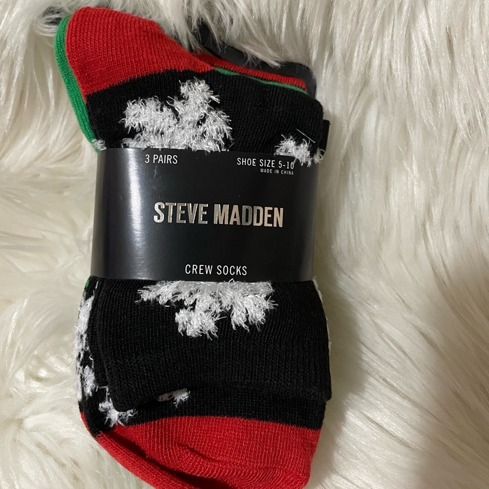 🦋5/$25 Steve Madden crew socks